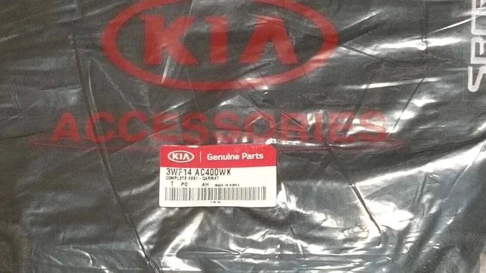 2010-2016 Kia Sportage 4PC Carpeted Floor Mat Set 3WF14-AC400WK Kia OEM Mats - Image 3 of 4