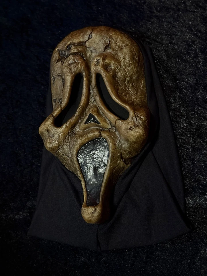 Ultimate Scream 6 “Aged Billy” KNB Concept Mask - Image 3 of 4