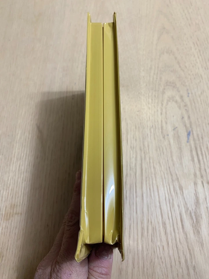 Ghostbusters VHS Clamshell Classic Comedy Alien Ghost Bill Murray Humor NYC - Image 2 of 4