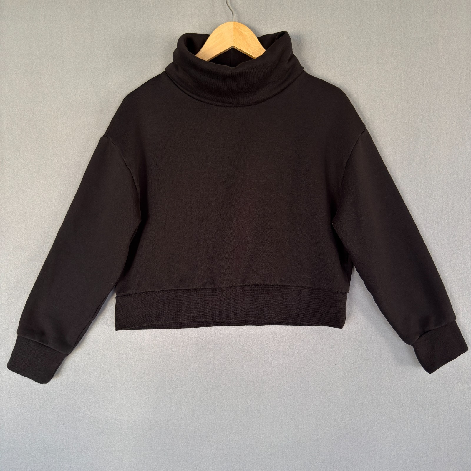 ZARA Women's Black Cowl Neck Cropped Sweatshirt Turtleneck Pullover Size S