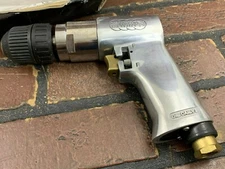 3/8 in. Air Drill reversible keyless Chuck