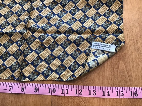 SAK’S FIFTH AVE DAVID RAPPAPORT 16” SILK ITALY POCKET HANKY + 2 FREE - Picture 2 of 7
