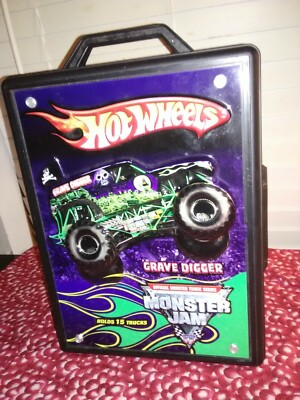 Hot Wheels Monster Trucks 15台セット Grave Digger Monster Jam Case Hot Wheels Holds 15 Trucks Hot Rod
