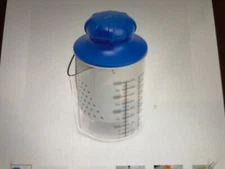 Avobagel Large 3 Pc. 4 Cup Citrus Hand Juicer Manual Press NIB Sealed Blue