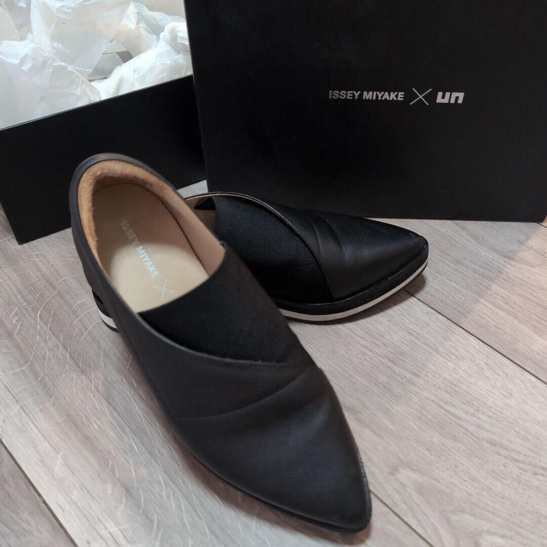 Auth Issey miyake UN UNITED NUDE Collaboration Leather Shoes Auth Issey miyake UN UNITED NUDE Collaboration Leather Shoes