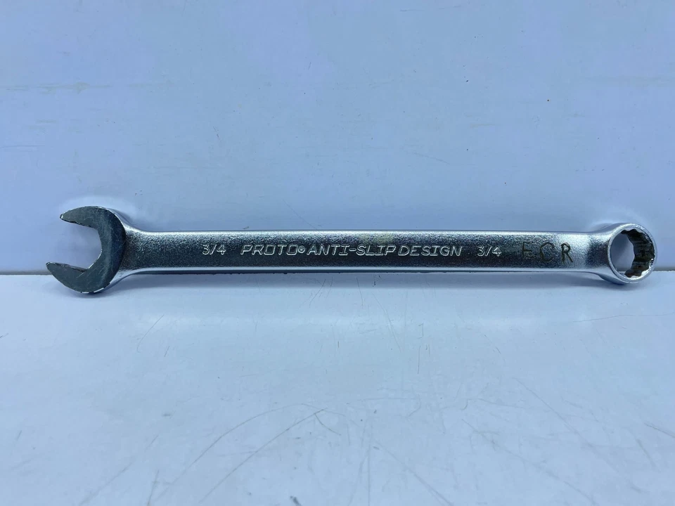 Llave Combinada ECR Con Diseño Antideslizante PROTO 3/4 - Imagen 2 de 4