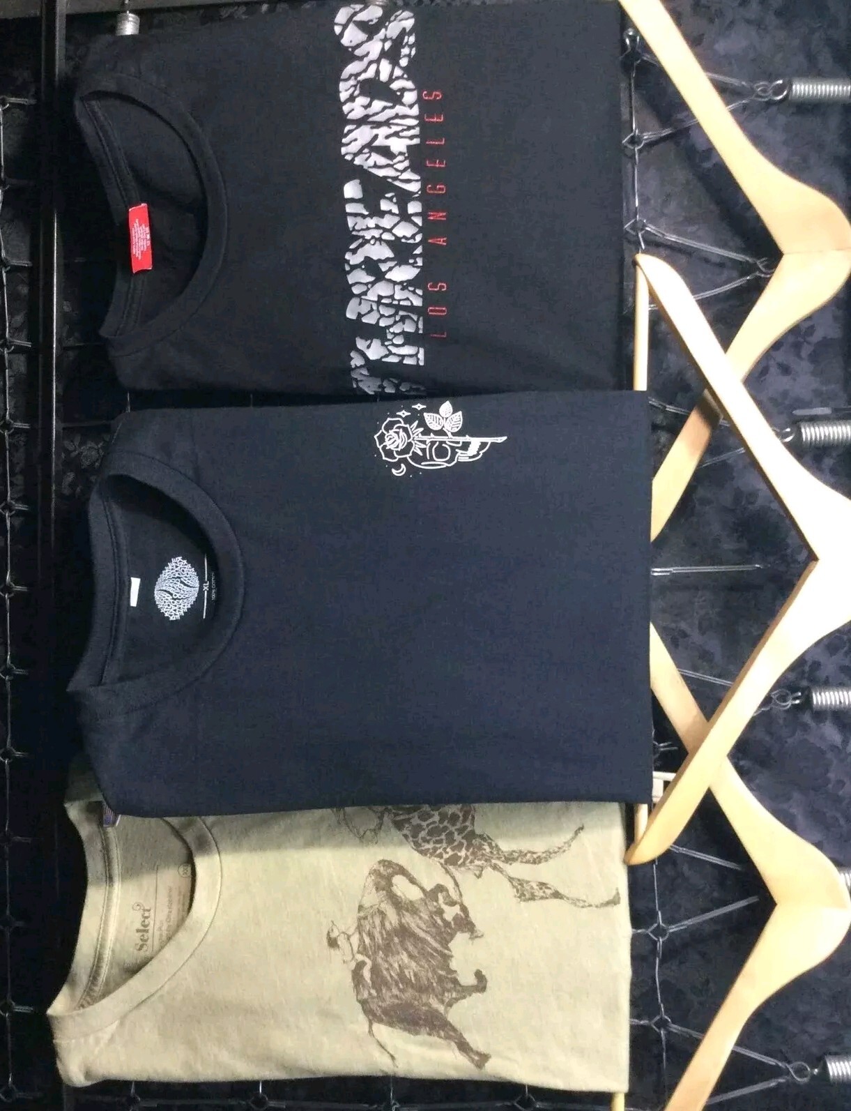 Casual T-Shirt Bundle 3 Unisex XL-2XL Tops Know Bad Days Threads & LA Select image 3