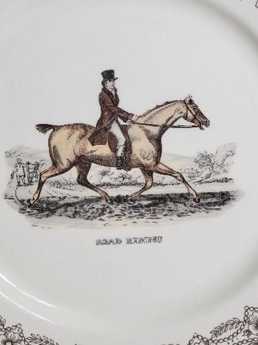Vintage Collector Plate, Homer Laughlin, Liberty, Equestrian Center, Road Riding - Picture 3 of 5