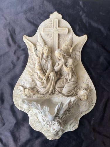 BENITIER COQUILLAGE ANGES CHERUBINS AUTEL CROIX EN PLATRE | eBay