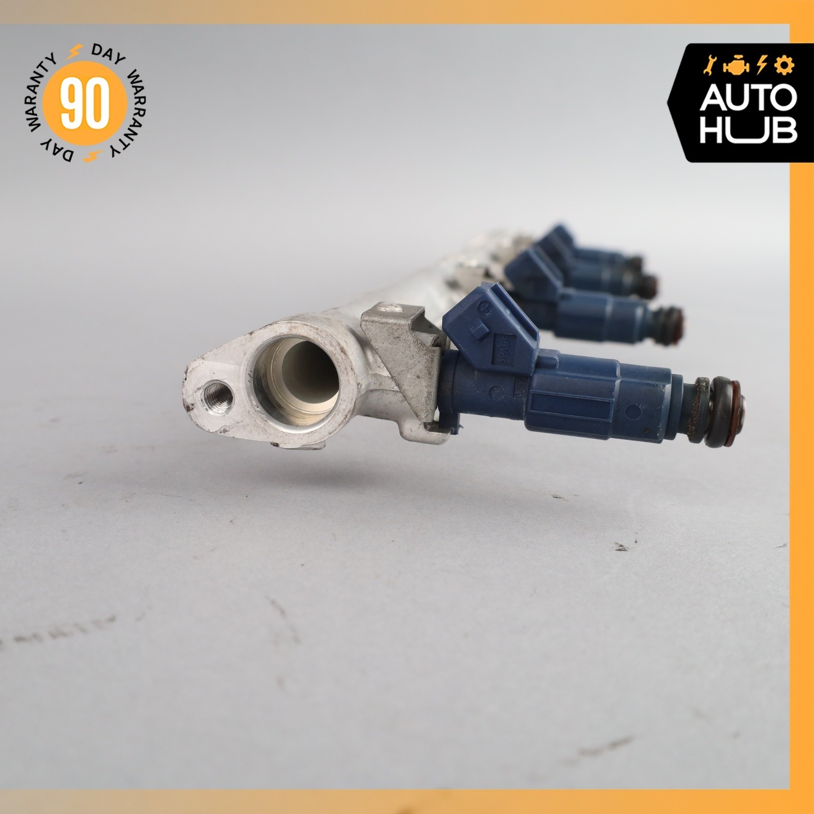 00-02 Bentley Arnage Left or Right Fuel Injection Rail Line w/ Injectors OEM 42k