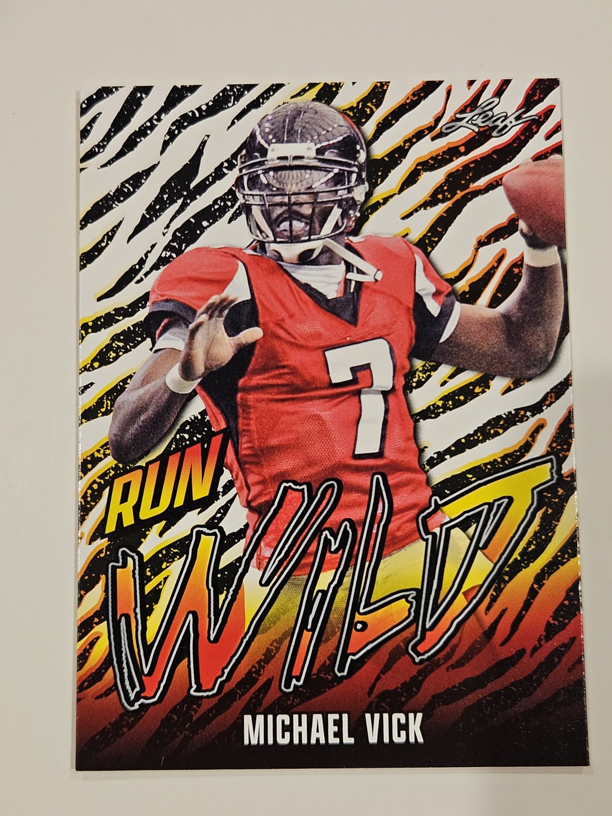 2024 Leaf - Run Wild Michael Vick #RW-7
