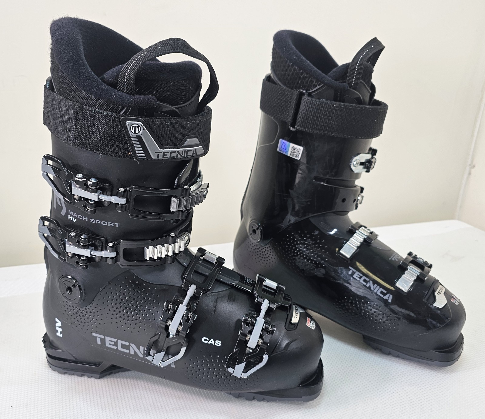 SALOMON Scarponi da sci discesa Tecnica Mach Sport HV 27 5 uomo Flex Index 70 nero grigio