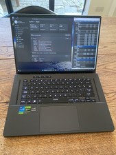 ASUS ROG Zephyrus G16 (512GB SSD, i7-12700H, 2.30GHz, 16GB, 165hz, Nvidia 4050)