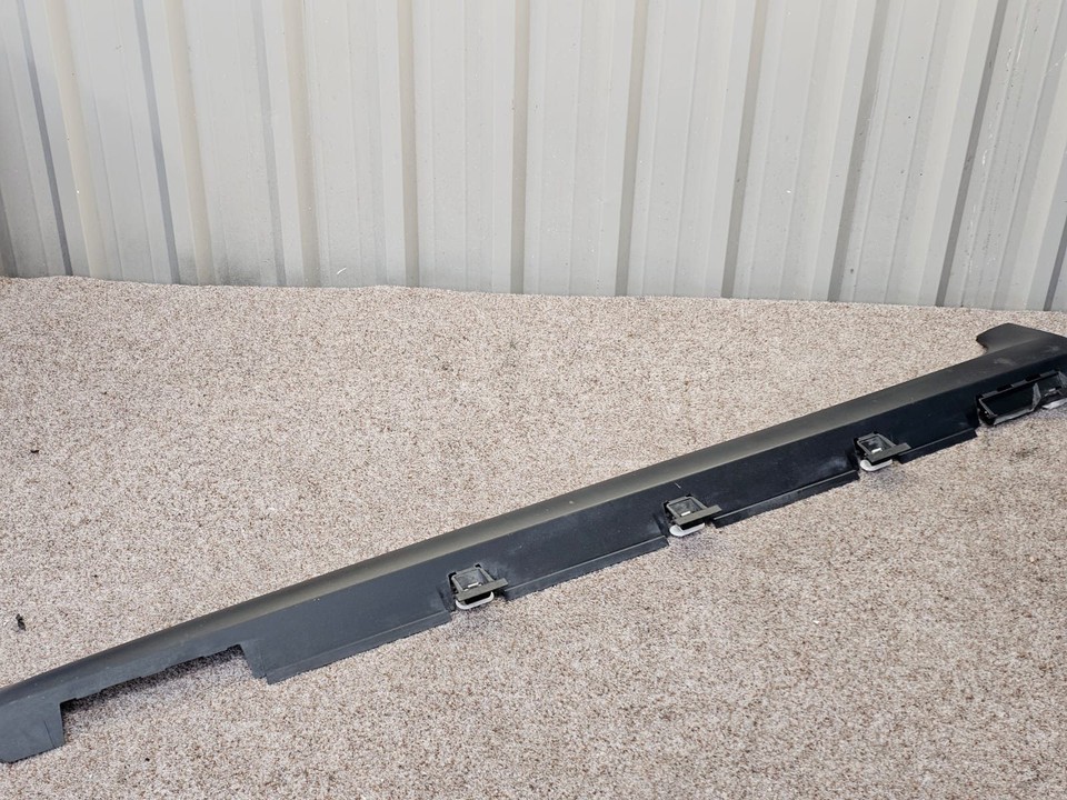 CITROEN C3 FLAIR PURETECH SX, SY - Sill Skirt Cover Trim Moulding 9813817480