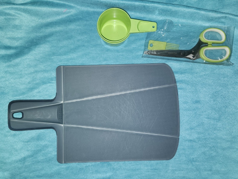 3-Joseph Joseph Chop2Pot™ Plus Folding Cutting Board + tupperware +herb scissors