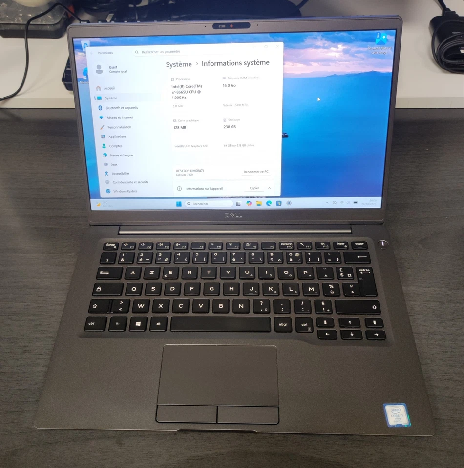 Dell Latitude 7400 · i7-8665U · 16GB · 250GB, photo 1 sur 5