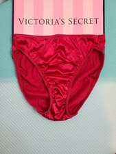 VTG Victoria's Secret Second Skin Satin Classic Hipster Brief Panty Size M Red