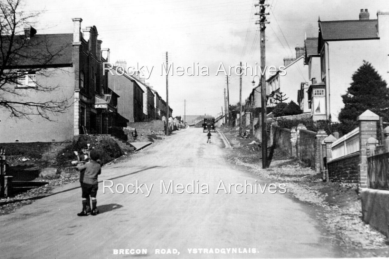 Fxc51 Brecon Road, Ystradgynlais, Wales. Photo eBay