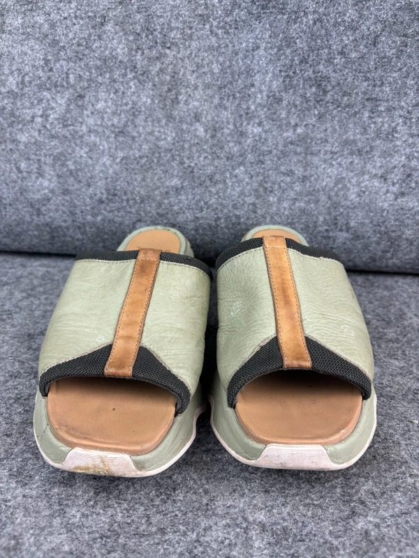 sorel kinetic impact slide high leather slip on sandals