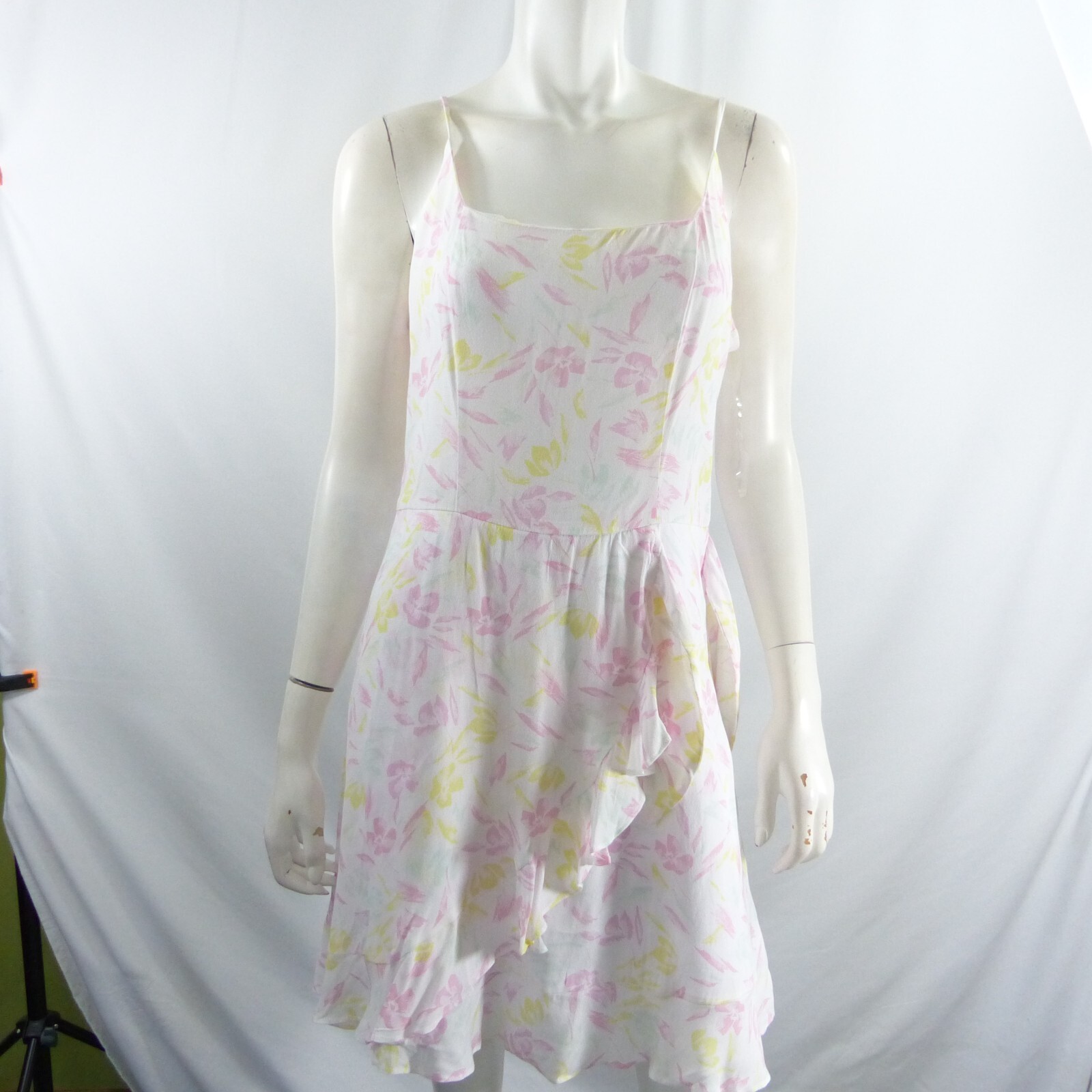 FILA Abito avvolgente floreale Row A taglia L cinturino spaghetti bianco arricciacapelli