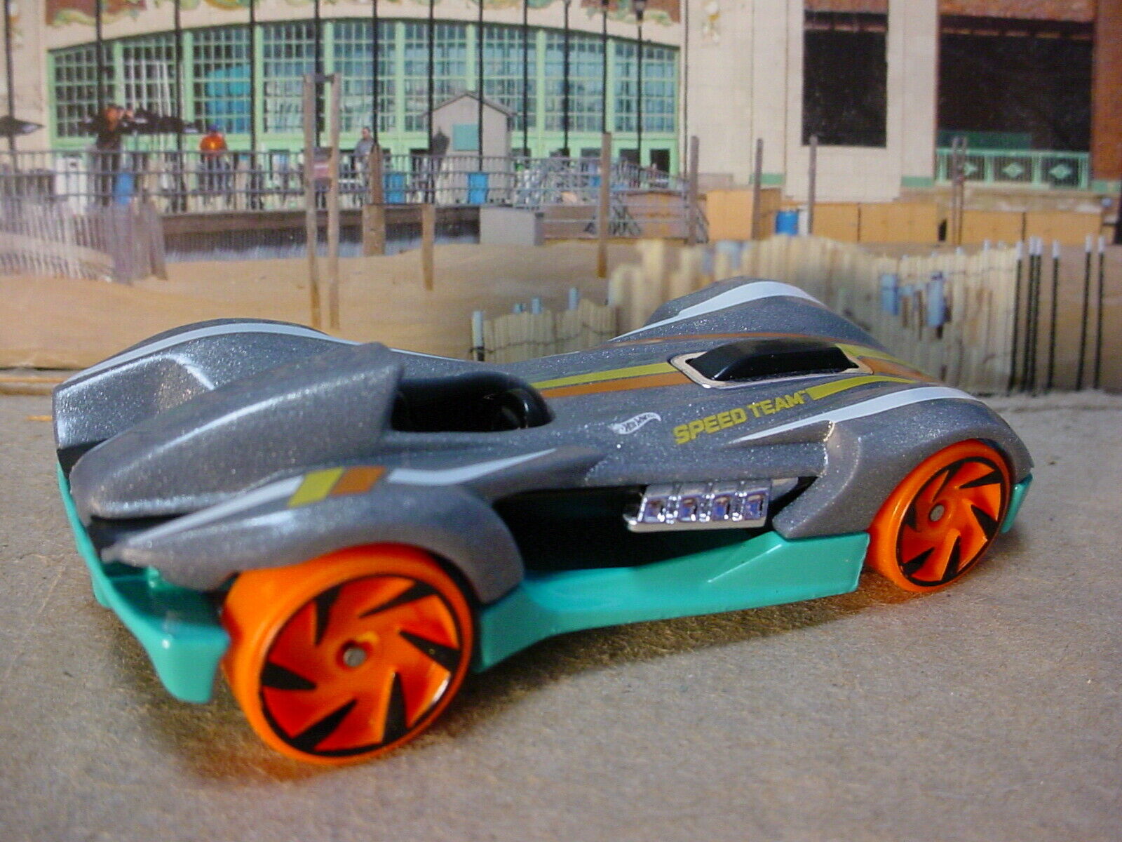 Carrinho Hot Wheels - Roadster Bite - Mattel - Casa Joka