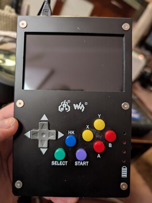 Waveshare GamePI43 W Raspberry Pi 3B+, Adapter, Case,SD Card, Batteries