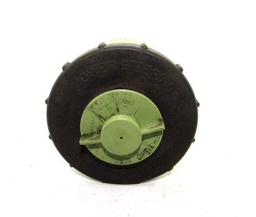 VW T4 MULTIVAN 2.5 TDI Servoölbehälter POWER STEERING RESERVOIR 701422373A