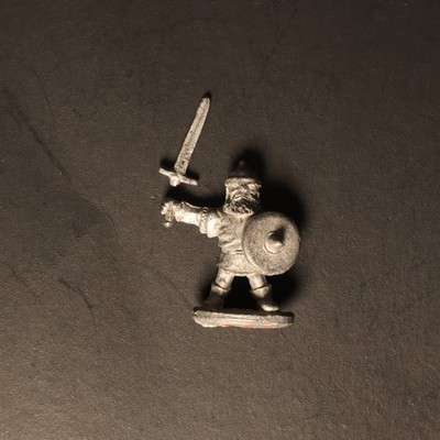 Dwarf w/ Broken Sword, Ral Partha Import, 1984 02065, Games Workshop