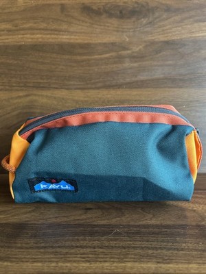 Kavu Pixie Pouch, Multicolor, Accessory, Makeup Bag, Button And Rope Handles