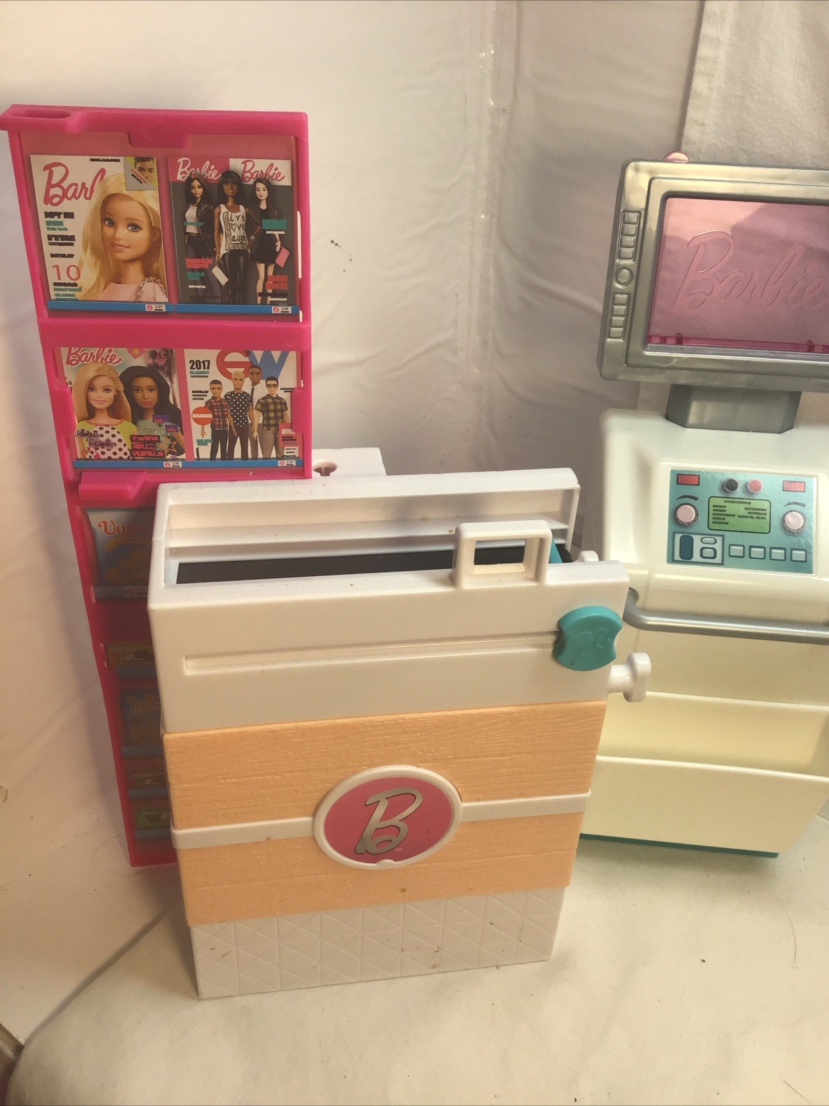 Barbie Mixed Lot of Furniture Parts House, Car, Replacement Items Lot Of 7