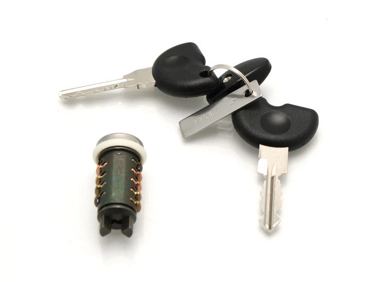 Contacteur à clé V PARTS Piaggio X8 125/200 - X9 125/200/250/500 - X9 200/250/50 - Photo 2/2