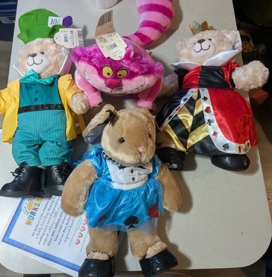 Alice In Wonderland B.A.B Set Of 4 Queen, Alice, Mad Hatter, Cheshire Cat W/Tags