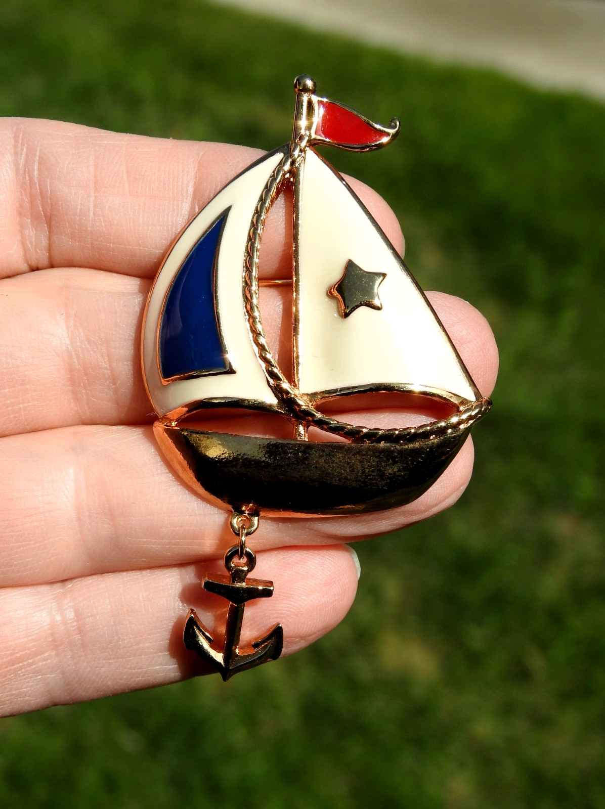 Vintage Signed Avon Gold Tone Enamel Sailboat with Anchor Charm Brooch Pin