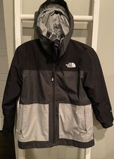 The North Face DryVent Boys Hooded Insulated Zip Jacket Black/Gray M 10/12