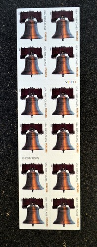 2008USA #4125b Forever Liberty Bell (V11111) Booklet of 20 Mint - Picture 2 of 2