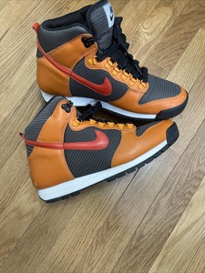 nike lava dunk