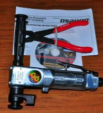 HERRAMIENTA DESOLLADORA DE PUERTA NEUMÁTICA ASTRO DS2000 con alicate de arranque de piel de puerta