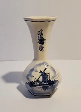 Vintage Delft's Blauw Blue Bud Vase #7 | 6 3/8"H | Handpainted Ceramic | Holland