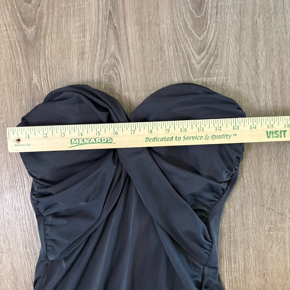 J. Traje de baño Crew Twist Front Bandeau de una pieza gris carbón con aros talla 10 Foto 2 de 4