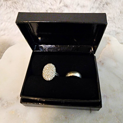 NECA The Twilight Saga Breaking Dawn Part 1 Ring Set in Box 2011