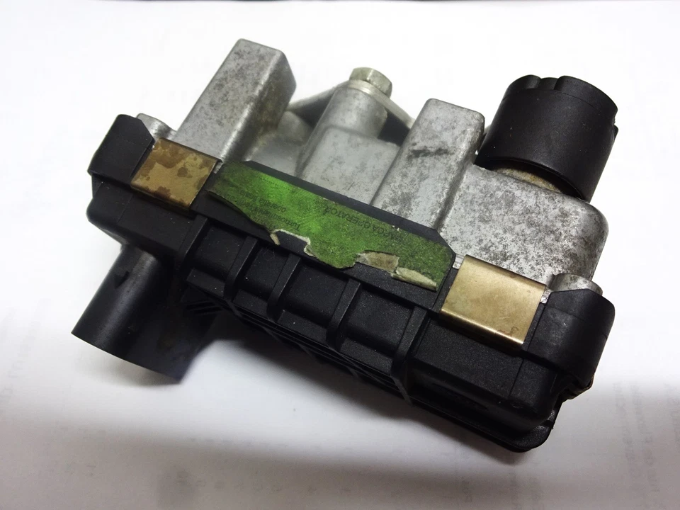 Steuergerät Turbolader Ladedrucksteller BMW Orig. Garrett G-13 763797 6NW009543 - Bild 2 von 4