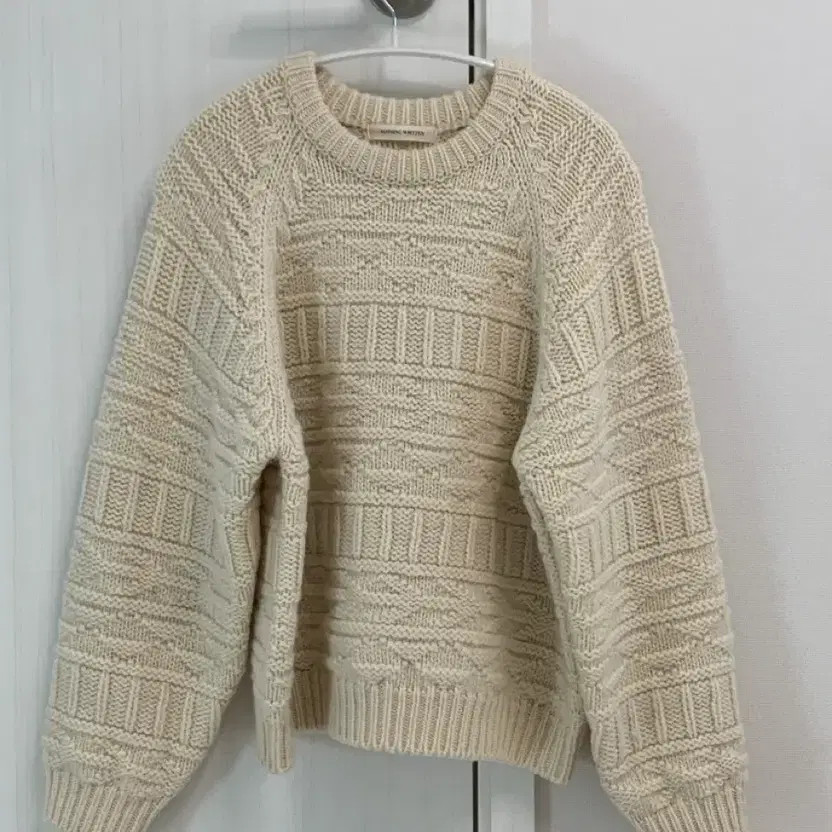Nothing Ritten Vintage Pattern Round Pullover - image 3