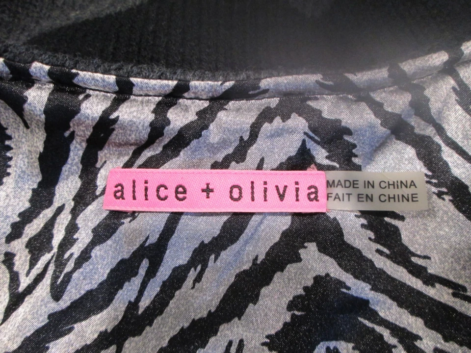 Alice + Olivia By Stacey Bendet Charcoal Striped Knit Bag - Image 4 of 4