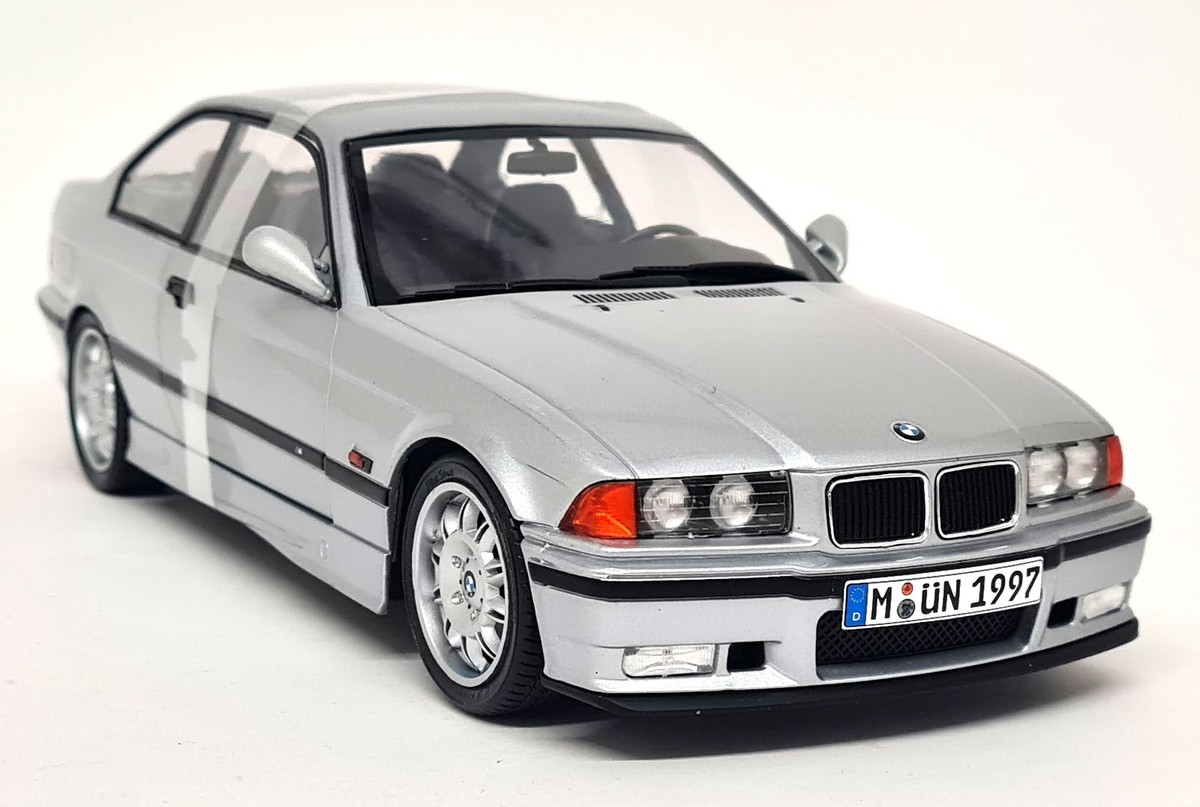SOLiDO 1/18 BMW E36 COUPE M3 カスタム 1/18 Solido 1997 BMW M3 (E36) Coupe Streetfighter (Imola Red