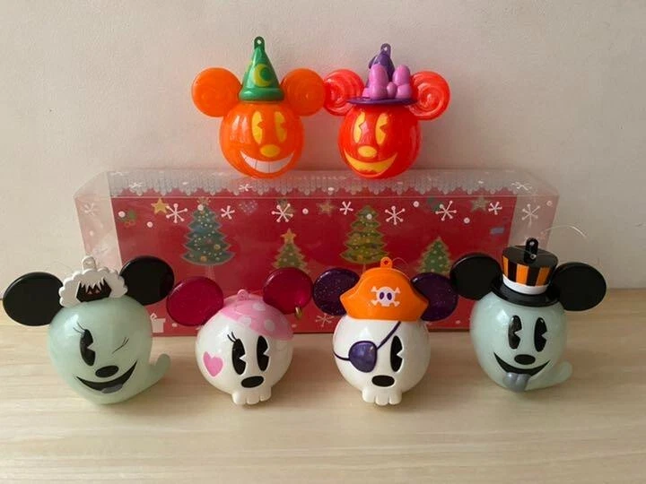 Halloween 2013 Tokyo Disneyland Patches & Pins (1968-Now) for sale