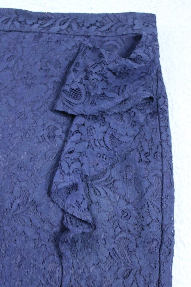 Falda Love 21 Mujer Pequeña Azul Lápiz Abierta Floral Encaje Trasero Cremallera Forrada Carrera S Foto 2 de 4