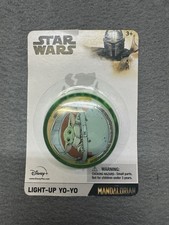 Disney Star Wars The Mandalorian Light-Up Yo-Yo