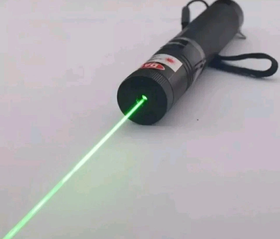 High-Power Green Burning Laser Light Pointer Pen Most Powerful Military Lazer - Image 3 of 4