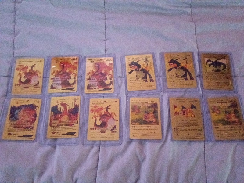 12 Gold Pokemon Cards,  Charizard