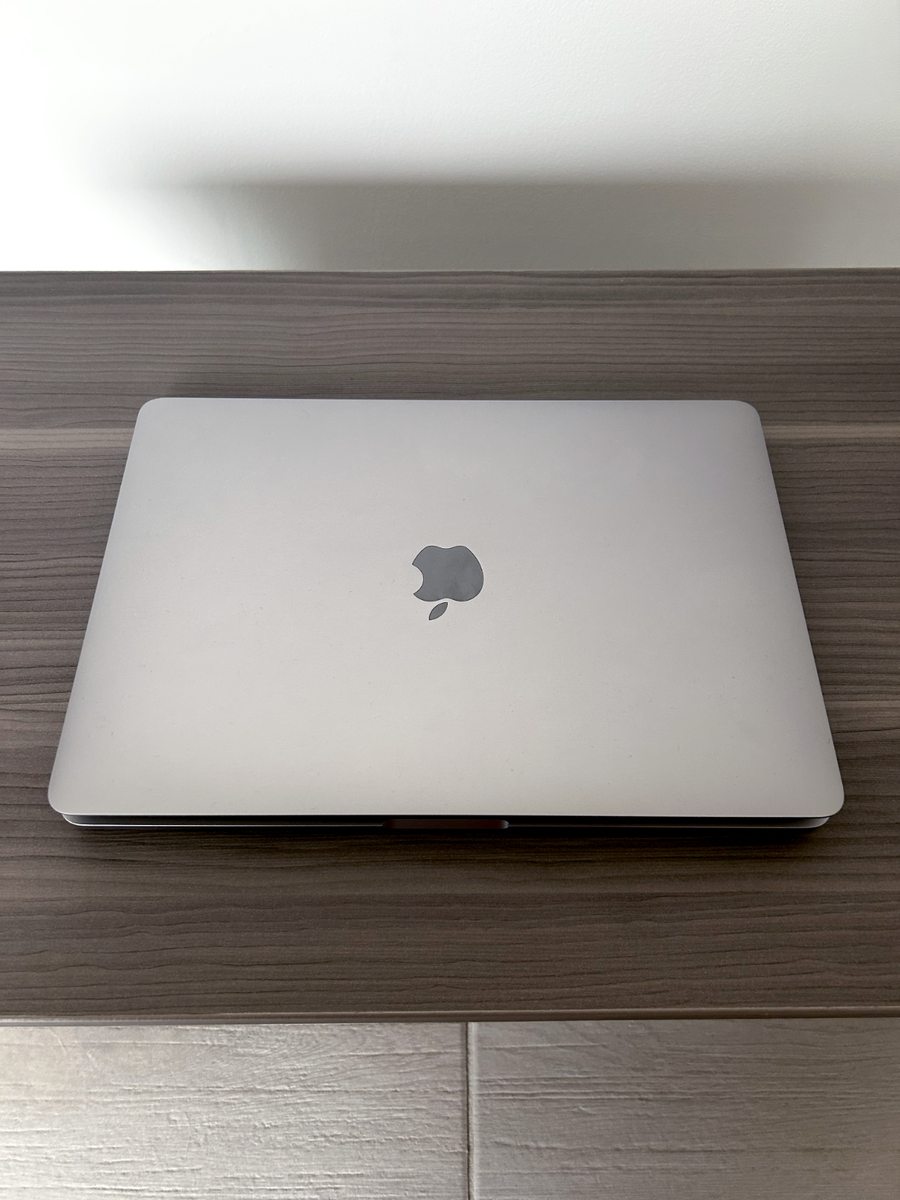 Apple MacBook Pro 13